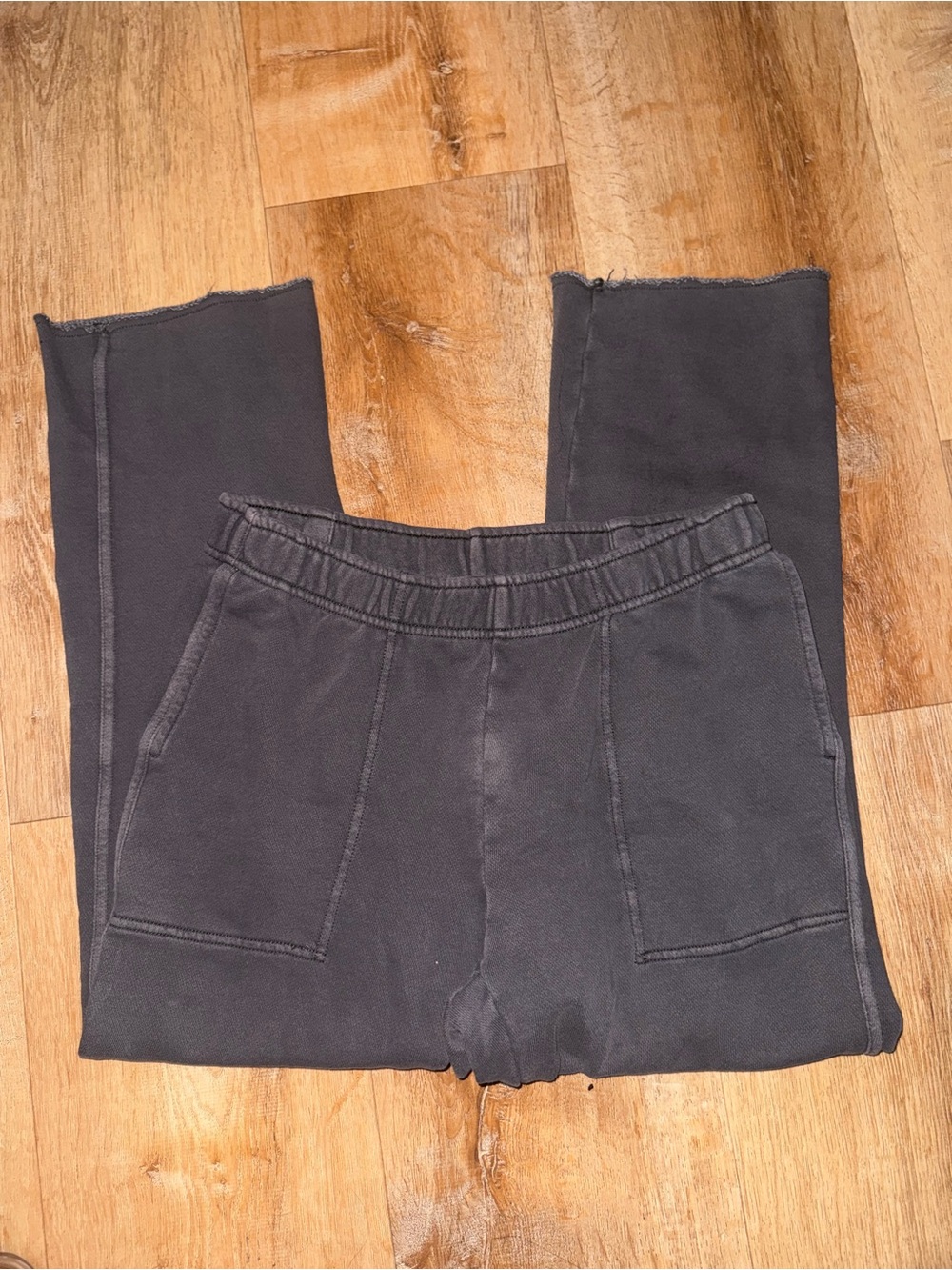 Aerie Classic Black flare Sweatpants with Front Pockets
